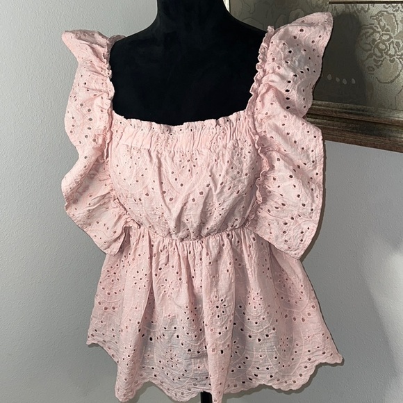 Mustard Seed Tops - Mustard Seed peach eyelet 100% cotton top Sz M